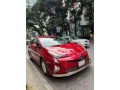 toyota-prius-hybrid-small-0