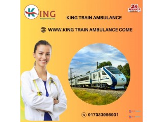 King Train Ambulance in Indore Gives Proper Guidance while on the go