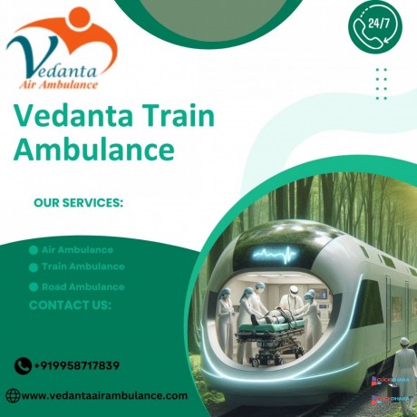 vedanta-train-ambulance-in-patna-provides-a-top-notch-transfer-service-big-0